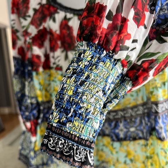 Alice + Olivia Rowen Smocked-Cuff Square-Neck Tunic Dress - Picture 5 of 11